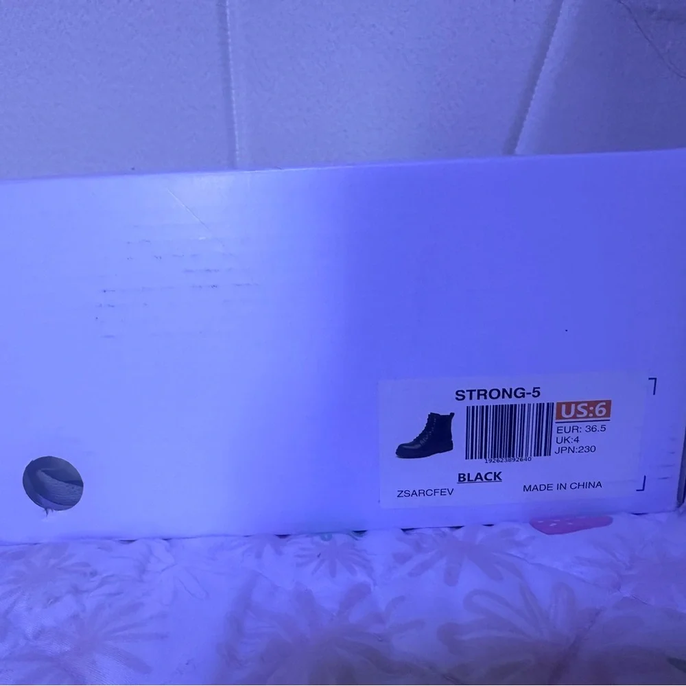 Dream Pairs Black Lace-Up Combat Boots - Picture 5 of 5